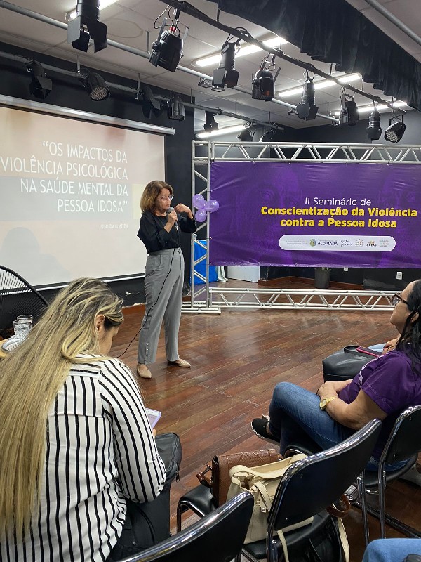 Conselho municipal da Pessoa Idosa em Parceria com a STDS de Acopiara realiza II Seminário da Campanha Junho Violeta